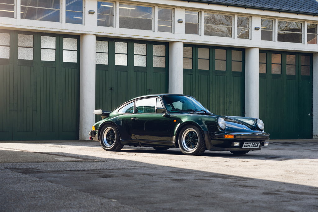 Porsche 911 Turbo 3.3