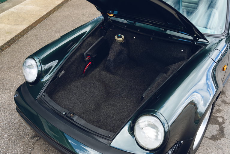 Porsche 911 Turbo 3.3
