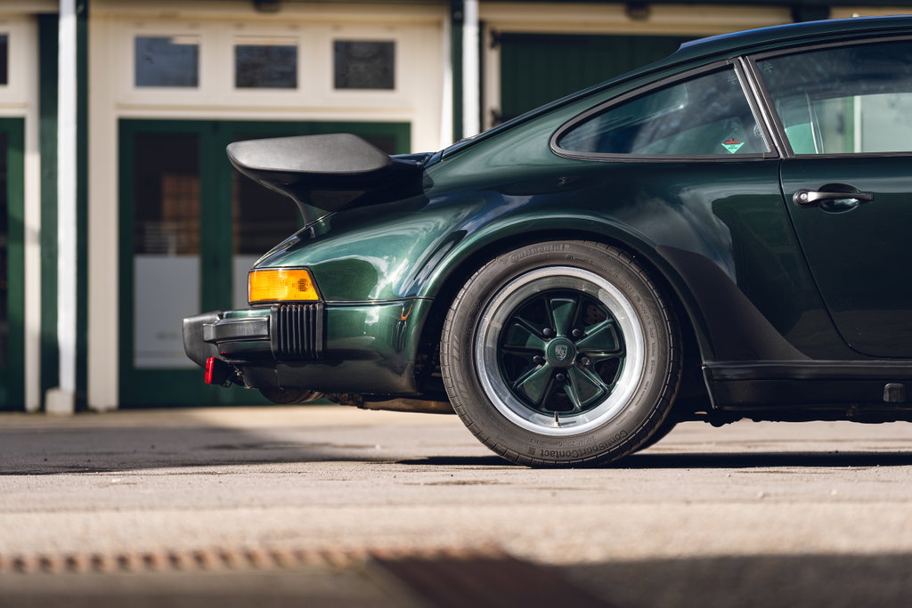 Porsche 911 Turbo 3.3