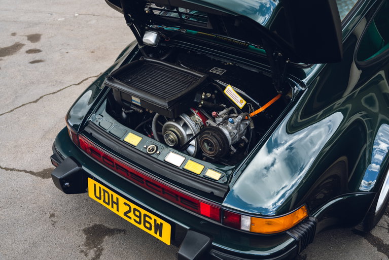 Porsche 911 Turbo 3.3