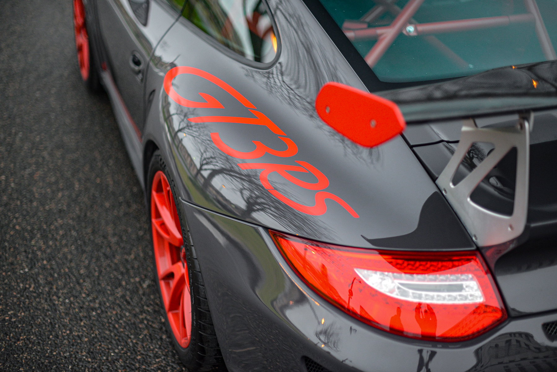 Miniature Porsche 997 GT3 RS 3.8L 2009 - Norev échelle 1/18 - État Comme Neuve Avec Boîte
