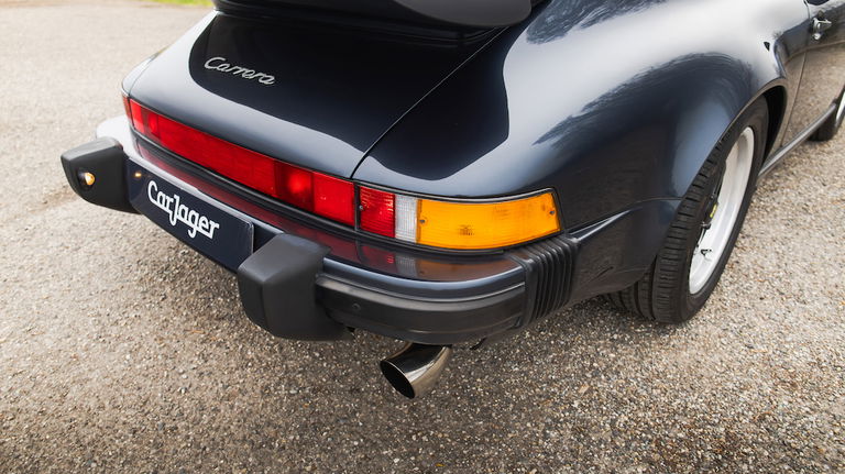 Porsche 911 Carrera 3.2
