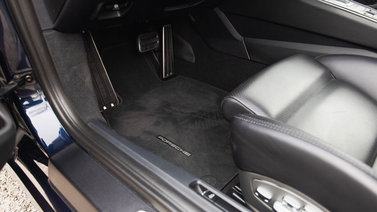 Porsche 991.2 Carrera 4