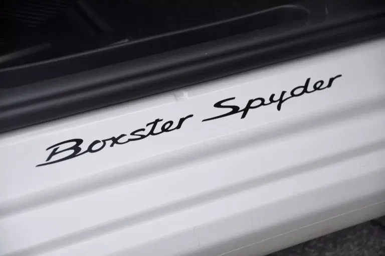 Porsche 987 Boxster Spyder