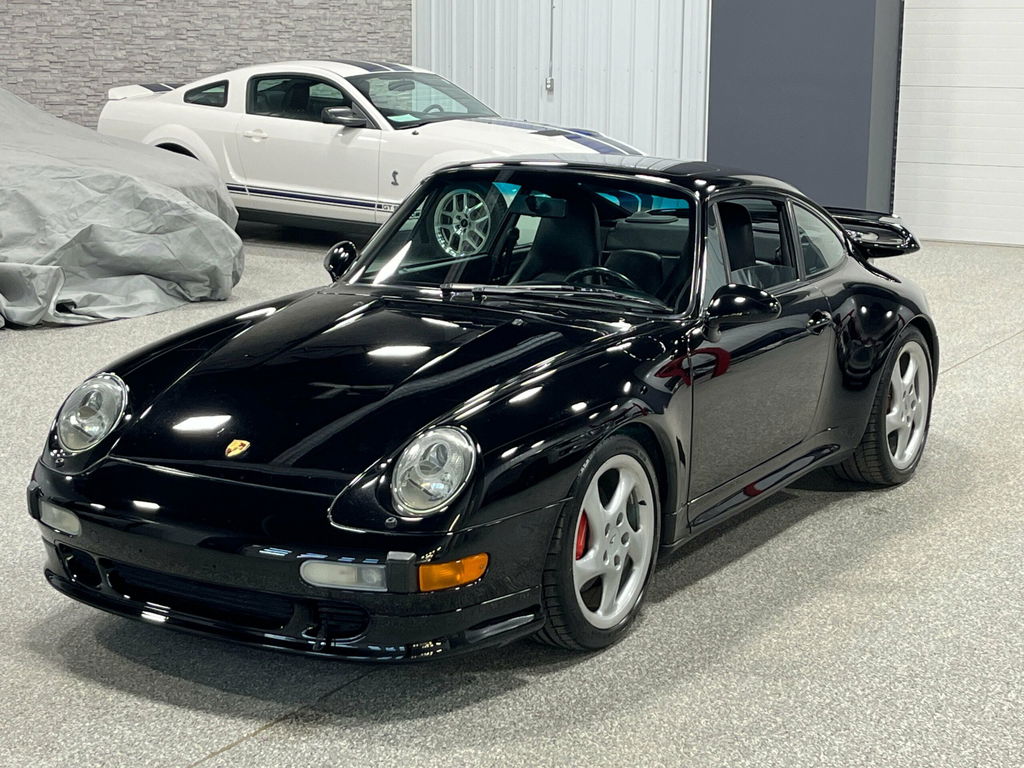 Porsche 993 Carrera 4S