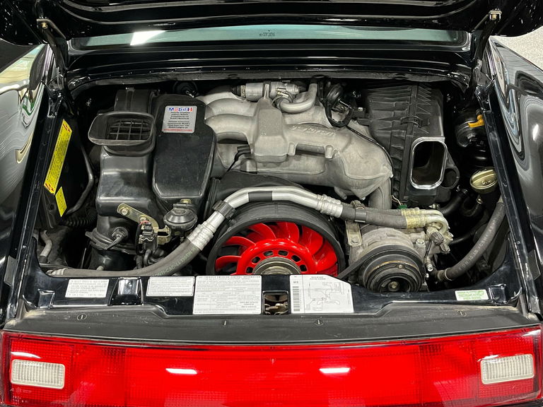 Porsche 993 Carrera 4S