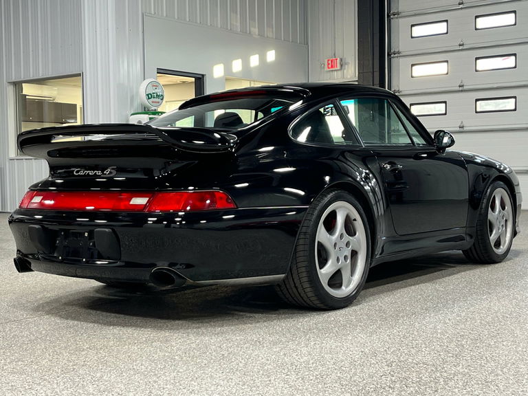 Porsche 993 Carrera 4S