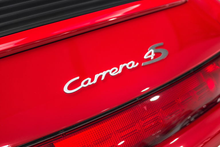 Porsche 993 Carrera 4S
