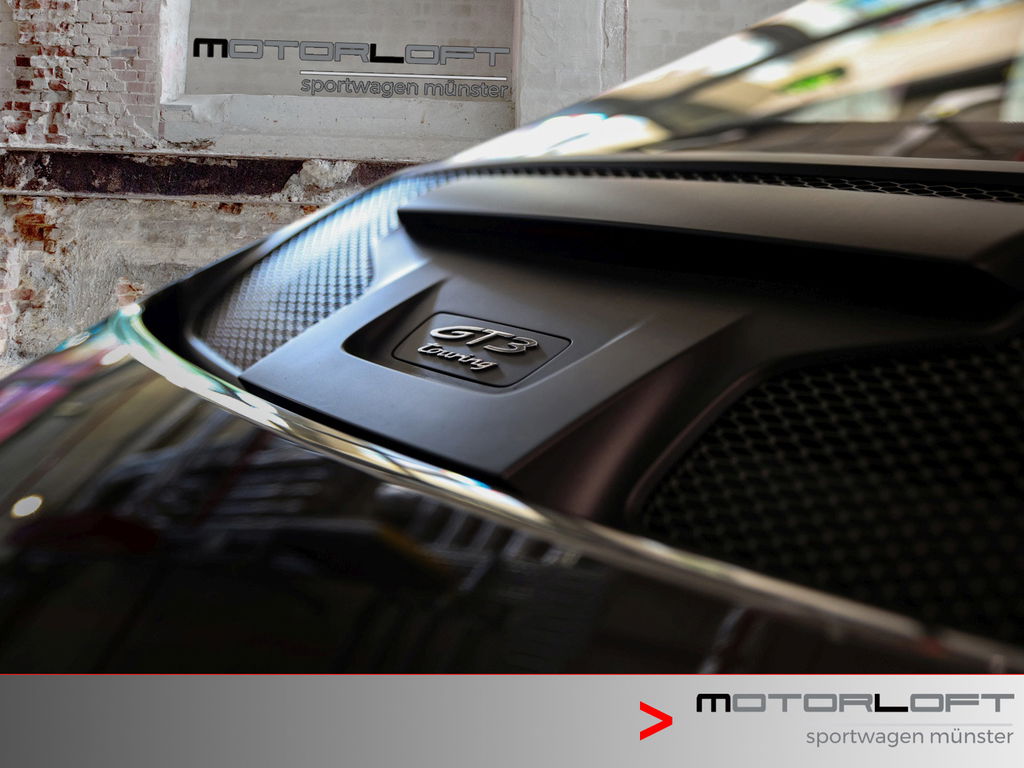 Porsche 992 GT3 Touring