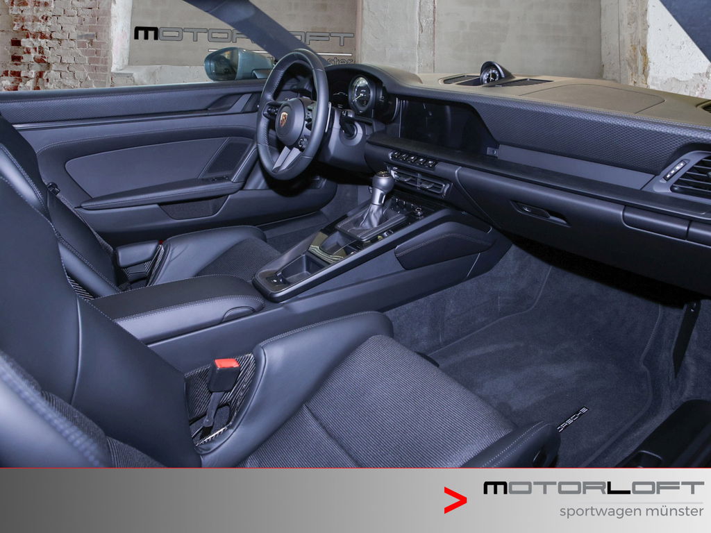 Porsche 992 GT3 Touring