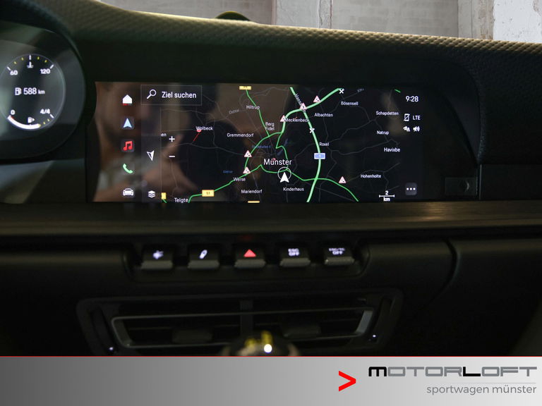 Porsche 992 GT3 Touring