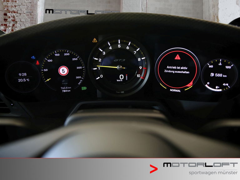 Porsche 992 GT3 Touring