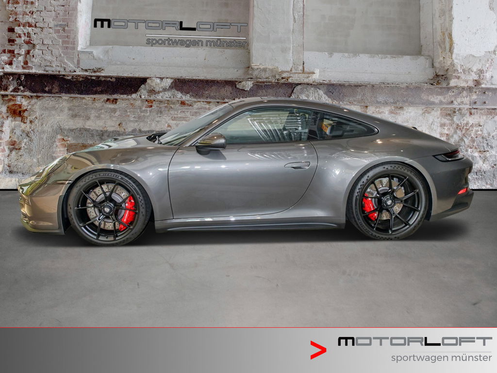 Porsche 992 GT3 Touring