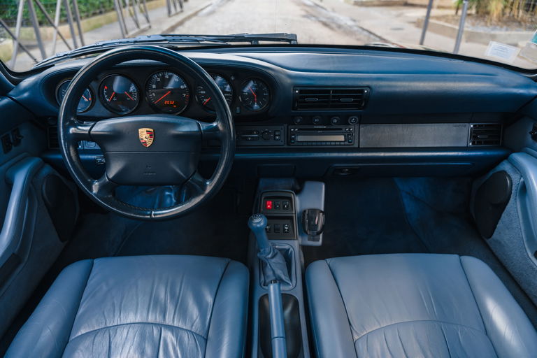 Porsche 993 Carrera 4S