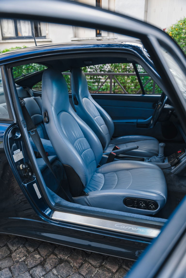 Porsche 993 Carrera 4S