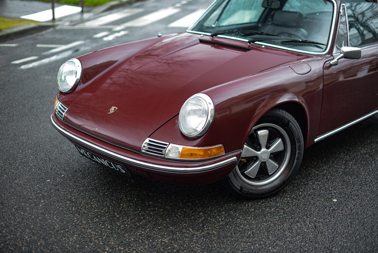 Porsche 911 T
