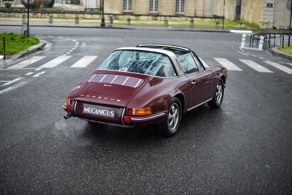 Porsche 911 T