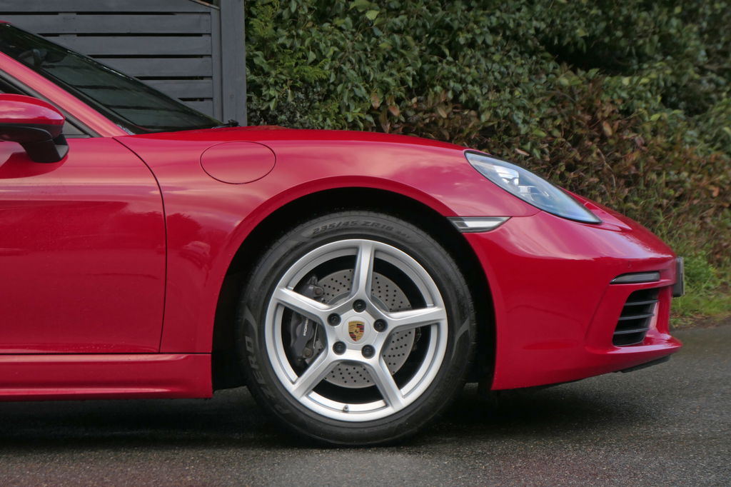 Porsche 718 Boxster