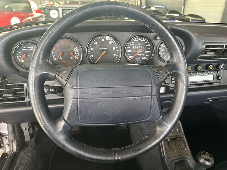 Porsche 964 Carrera 4