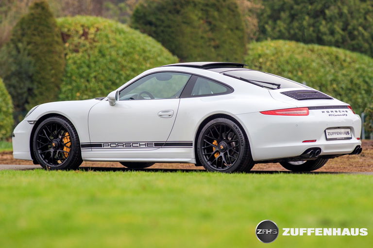 Porsche 991 Carrera GTS