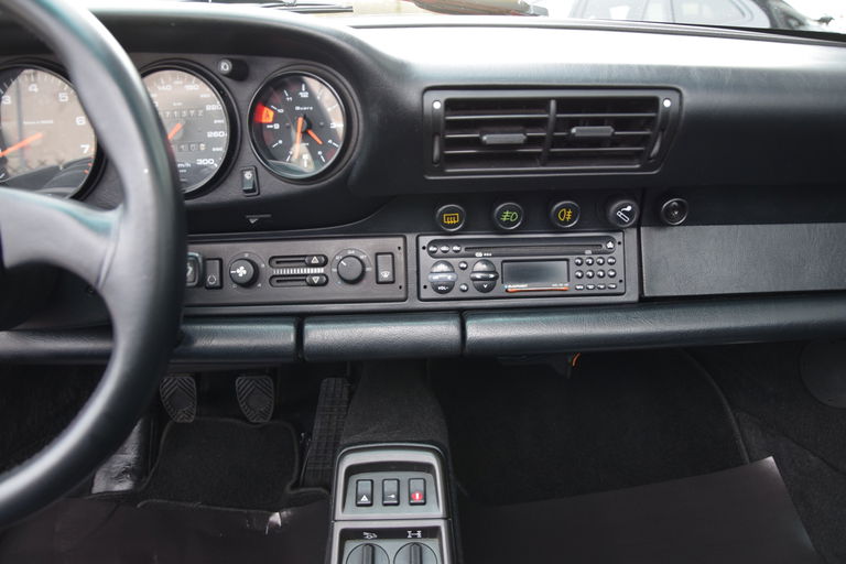 Porsche 964 Carrera 4