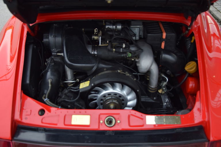 Porsche 964 Carrera 4