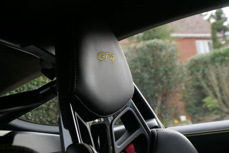 Porsche 981 Cayman GT4