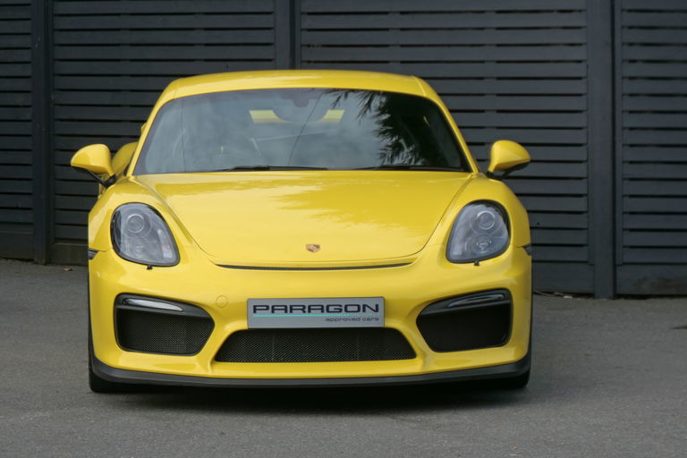 Porsche 981 Cayman GT4