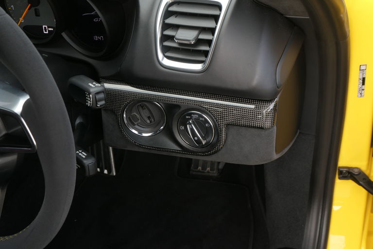 Porsche 981 Cayman GT4