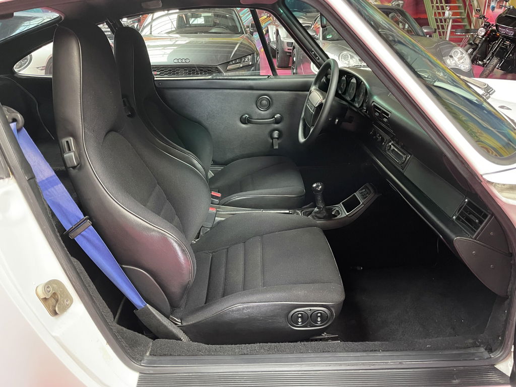 Porsche 964 Carrera RS America