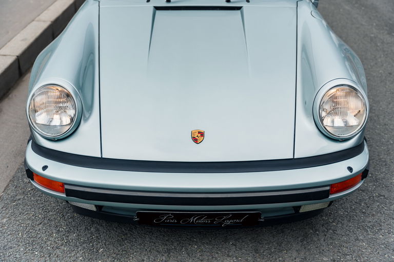 Porsche 911 Turbo 3.3