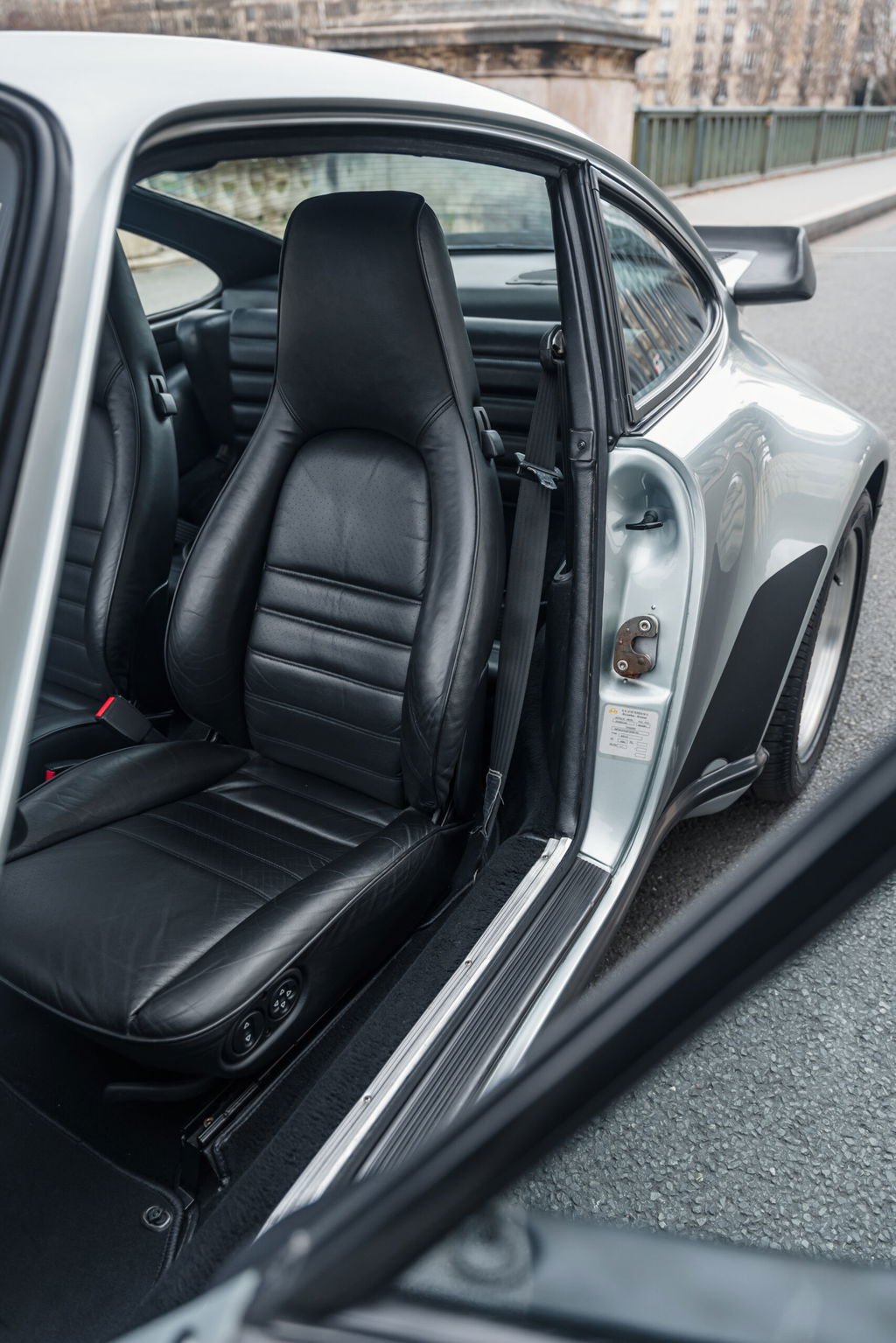 Porsche 911 Turbo 3.3