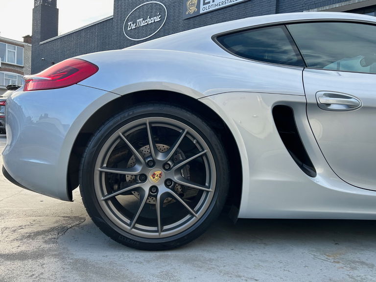 Porsche 981 Cayman