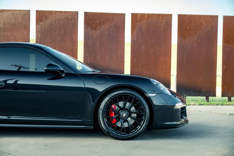 Porsche 991 Carrera 4 GTS