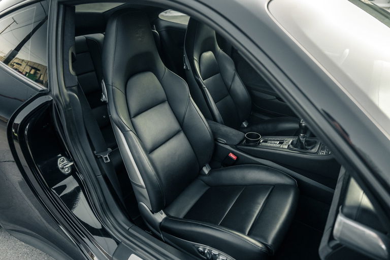 Porsche 991 Carrera 4 GTS