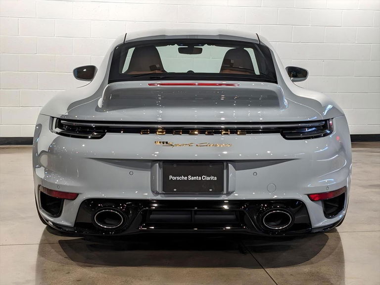 Porsche 992 Sport Classic