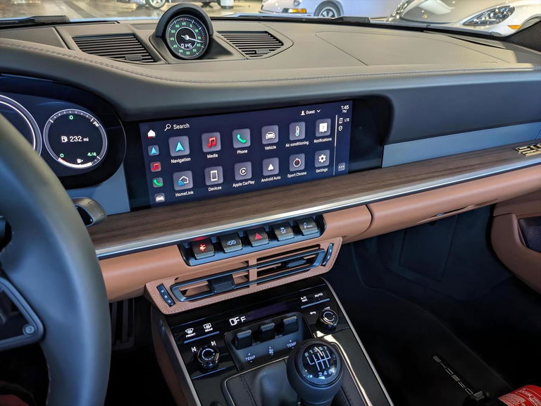 Porsche 992 Sport Classic