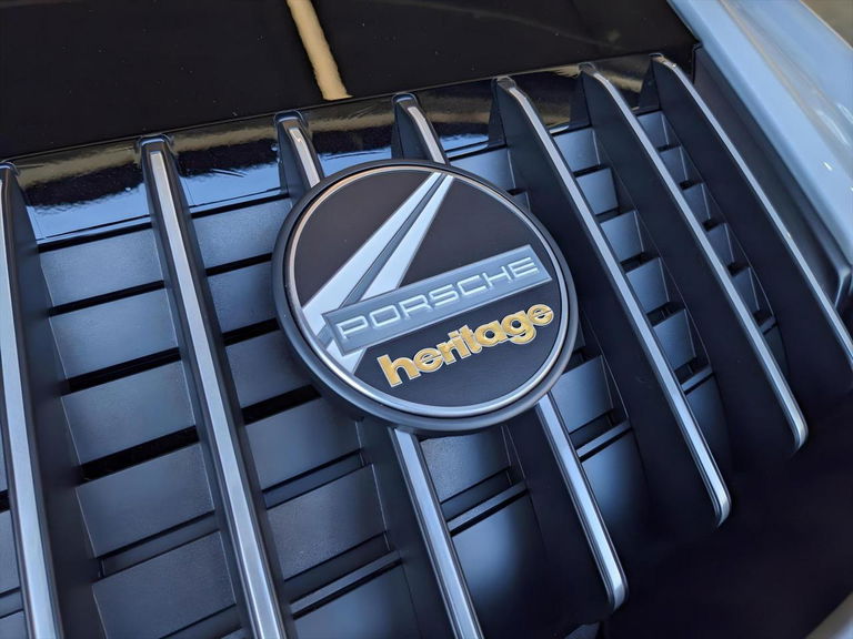 Porsche 992 Sport Classic