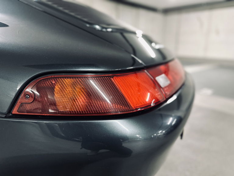 Porsche 993 Carrera 4