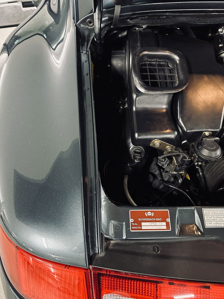 Porsche 993 Carrera 4