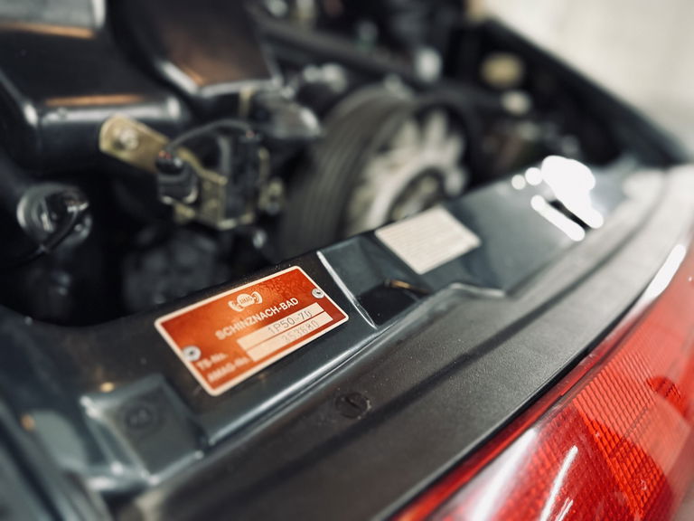 Porsche 993 Carrera 4