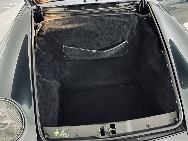 Porsche 993 Carrera 4