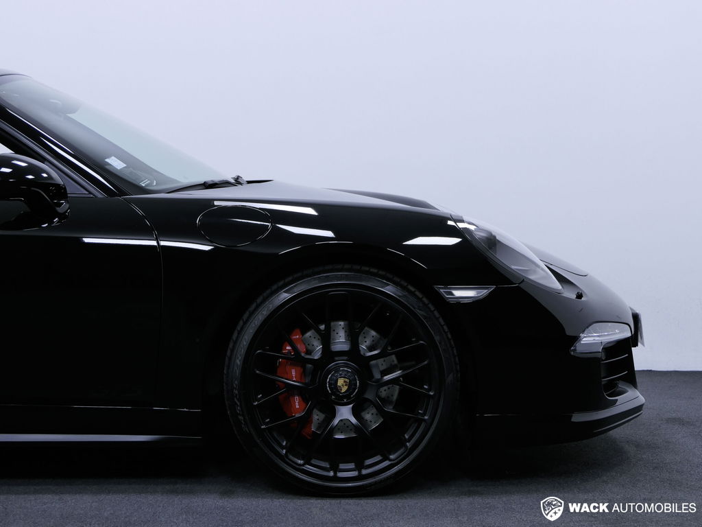 Porsche 991 Carrera GTS