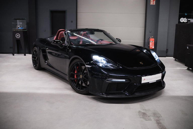 Porsche 718 Spyder