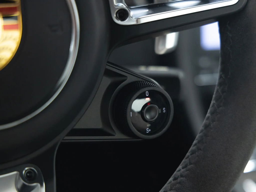 Porsche 991.2 Carrera GTS