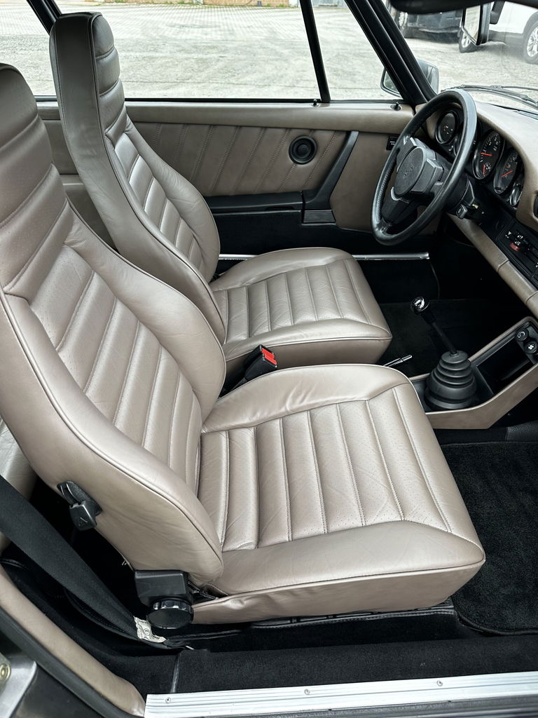 Porsche 911 Turbo 3.3