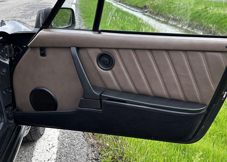 Porsche 911 Turbo 3.3