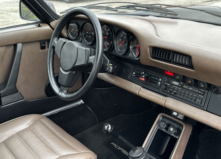 Porsche 911 Turbo 3.3