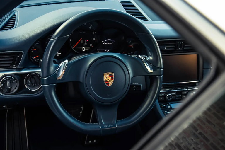 Porsche 991 Carrera 4