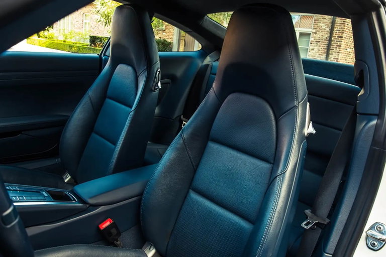 Porsche 991 Carrera 4